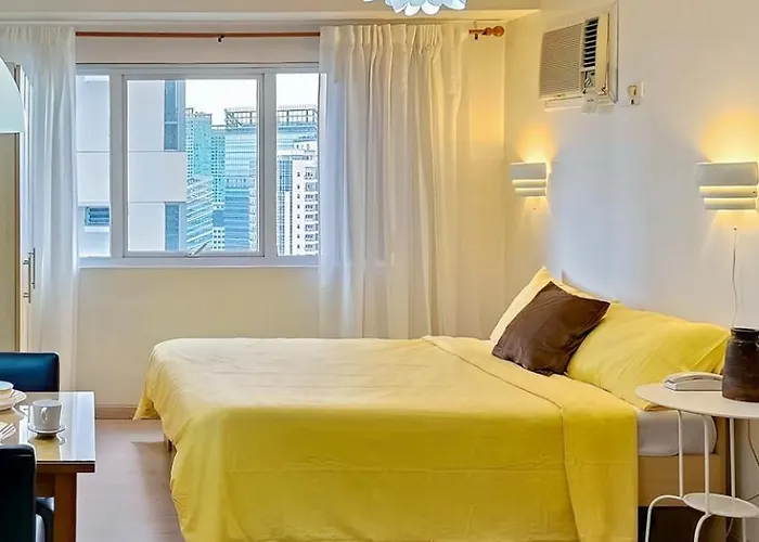 Charming Modern In Bgc * Manila