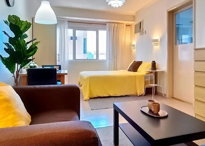 Charming Modern In Bgc Hotel cápsula Manila