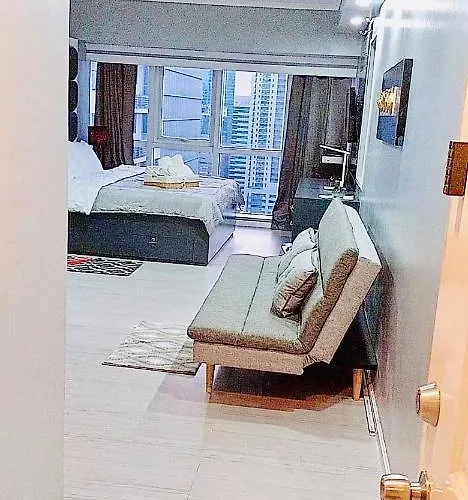 Charming Modern In Bgc *