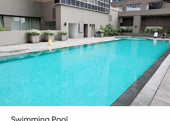 Charming Modern In Bgc *